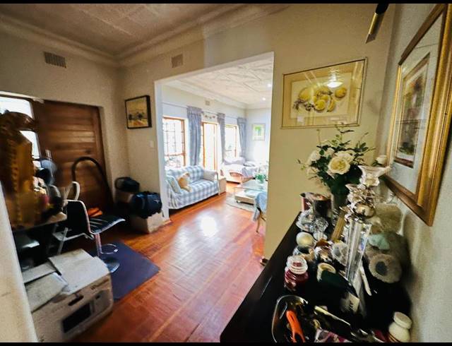3 BEDROOM HOUSE FOR SALE IN WYCHWOOD